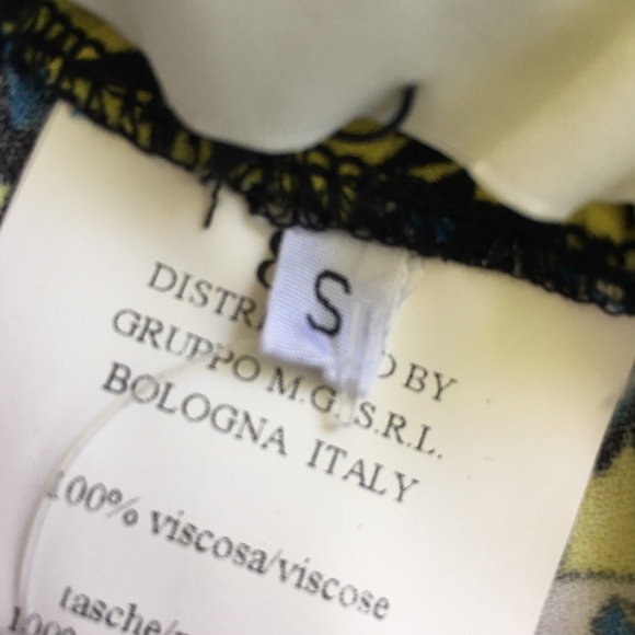 8pm Geo Tiger Shorts - Picture 5 of 7